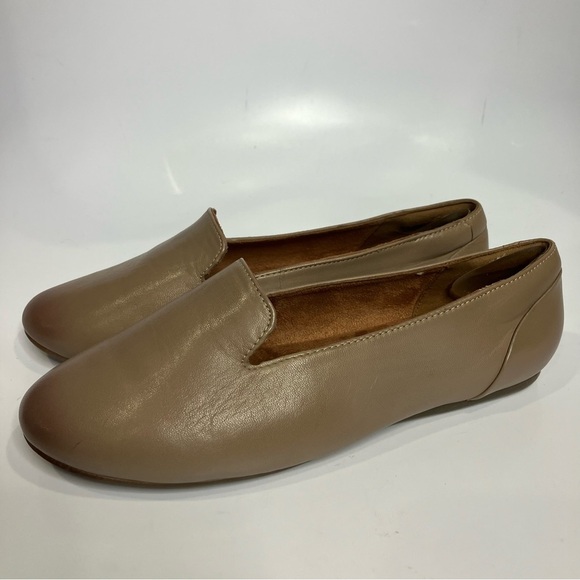 Softwalk Shelby slip on flats tan taupe leather women’s size 9.5WW business - Picture 4 of 10